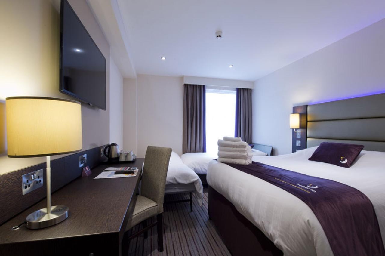 Premier Inn Heathrow Airport Terminal 4 Hillingdon Zewnętrze zdjęcie