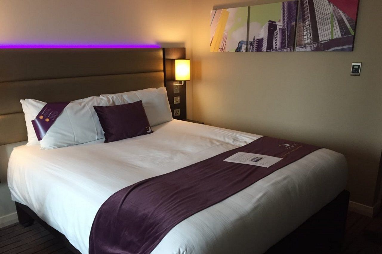 Premier Inn Heathrow Airport Terminal 4 Hillingdon Zewnętrze zdjęcie