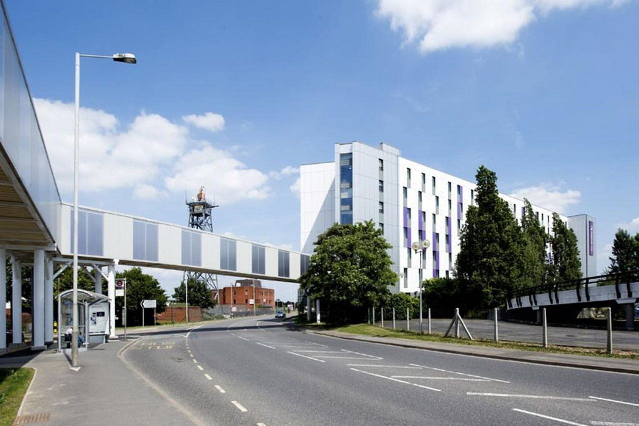 Premier Inn Heathrow Airport Terminal 4 Hillingdon Zewnętrze zdjęcie