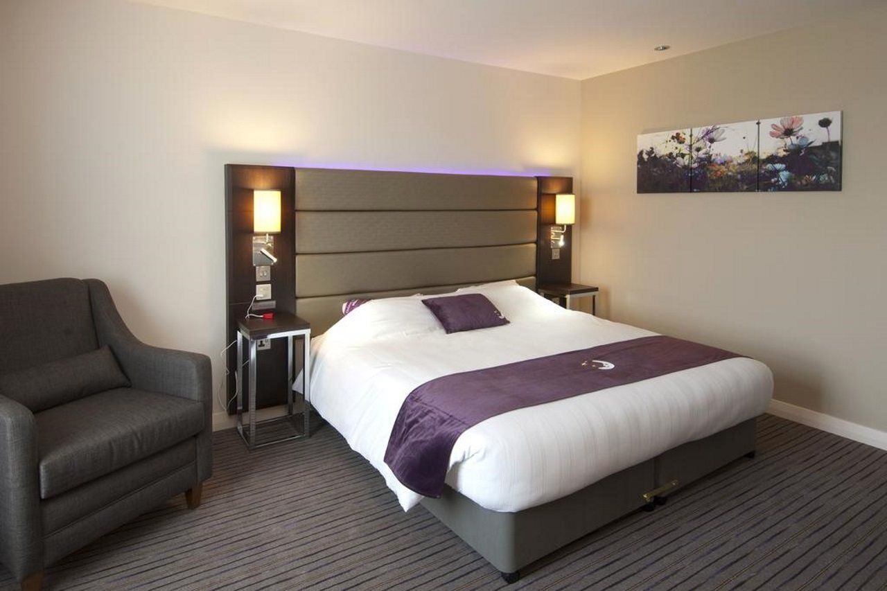 Premier Inn Heathrow Airport Terminal 4 Hillingdon Zewnętrze zdjęcie